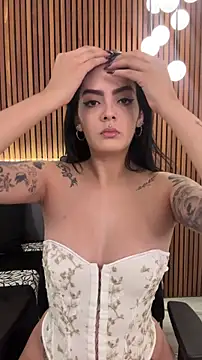 AliceRitter online show from April 15, 2026, 10:32 pm