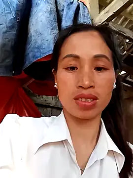 misa 00 online show from October 5, 2025, 9:40 am