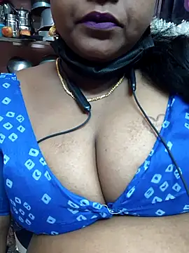 bakyasree143 online show from September 22, 2025, 5:04 pm