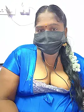 bakyasree143 online show from October 13, 2025, 12:49 pm