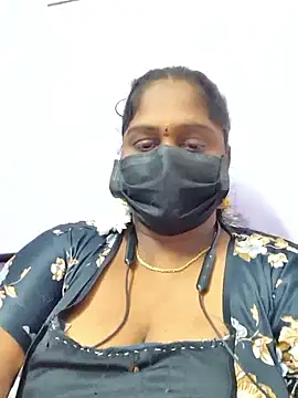 bakyasree143 online show from November 1, 2025, 12:51 pm