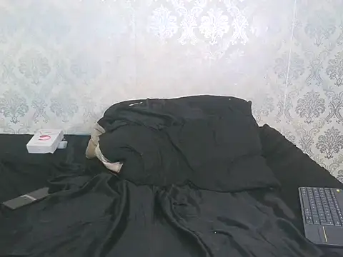 Snapshot of leandro477 chatting on November 21, 2025, 3:49 am leandro477 online show from November 21, 2025, 3:49 am