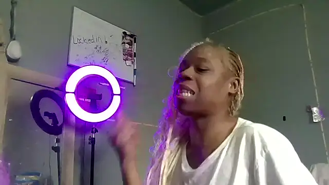 Tishrella6 online show from February 26, 2026, 7:46 pm