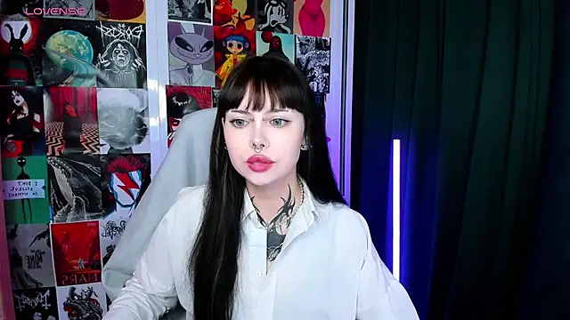 Morana Batt online show from September 26, 2025, 1:53 am