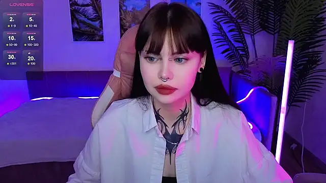 Morana Batt online show from October 17, 2025, 1:42 am