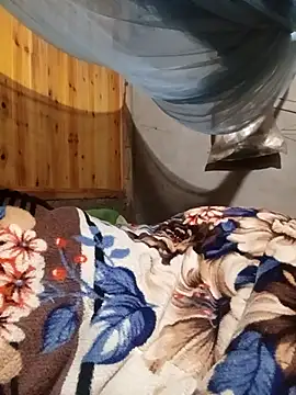 YAYAA-502 online show from December 19, 2025, 2:24 pm