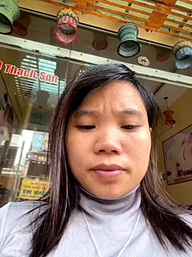 Ngoc-bbi online show from September 17, 2025, 6:04 am