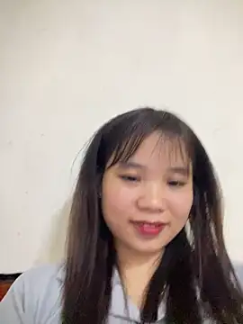 Snapshot of Ngoc-bbi chatting on February 4, 2026, 1:39 pm Ngoc-bbi online show from February 4, 2026, 1:39 pm
