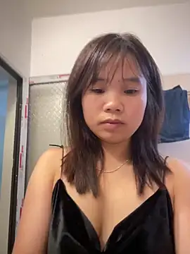 Snapshot of Ngoc-bbi chatting on February 20, 2026, 1:57 am Ngoc-bbi online show from February 20, 2026, 1:57 am