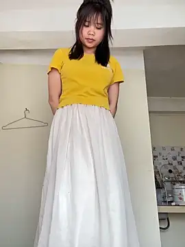 Snapshot of Ngoc-bbi chatting on February 22, 2026, 4:13 am Ngoc-bbi online show from February 22, 2026, 4:13 am