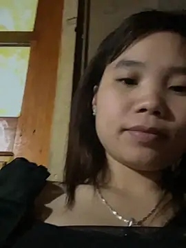 Snapshot of Ngoc-bbi chatting on March 8, 2026, 2:37 am Ngoc-bbi online show from March 8, 2026, 2:37 am