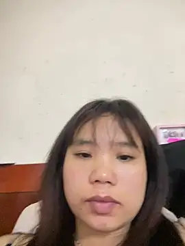 Snapshot of Ngoc-bbi chatting on March 11, 2026, 2:34 pm Ngoc-bbi online show from March 11, 2026, 2:34 pm