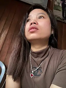 Snapshot of Ngoc-bbi chatting on March 21, 2026, 1:10 am Ngoc-bbi online show from March 21, 2026, 1:10 am