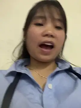 Snapshot of Ngoc-bbi chatting on March 25, 2026, 11:16 am Ngoc-bbi online show from March 25, 2026, 11:16 am