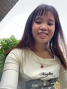 Snapshot of Ngoc-bbi chatting on April 13, 2026, 12:49 am Ngoc-bbi online show from April 13, 2026, 12:49 am