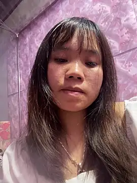 Snapshot of Ngoc-bbi chatting on May 1, 2026, 1:59 pm Ngoc-bbi online show from May 1, 2026, 1:59 pm
