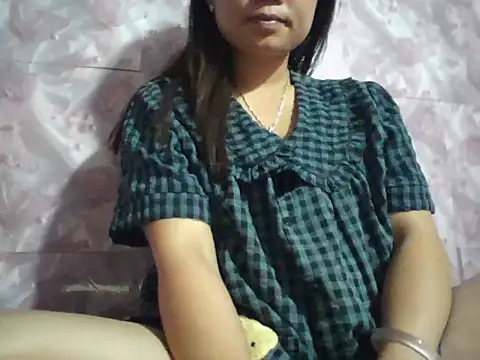 Snapshot of Ngoc-bbi chatting on July 12, 2026, 3:47 pm Ngoc-bbi online show from July 12, 2026, 3:47 pm
