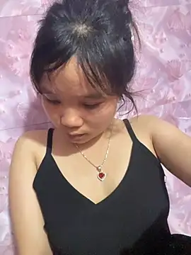 Snapshot of Ngoc-bbi chatting on July 17, 2026, 3:50 pm Ngoc-bbi online show from July 17, 2026, 3:50 pm
