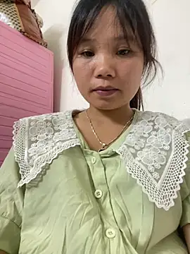 Snapshot of Ngoc-bbi chatting on July 22, 2026, 4:48 am Ngoc-bbi online show from July 22, 2026, 4:48 am