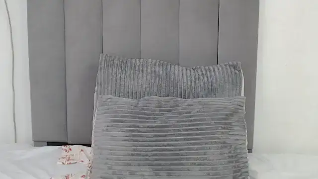 Snapshot of Sexy_melanin17 chatting on October 17, 2025, 1:57 pm Sexy melanin17 online show from October 17, 2025, 1:57 pm