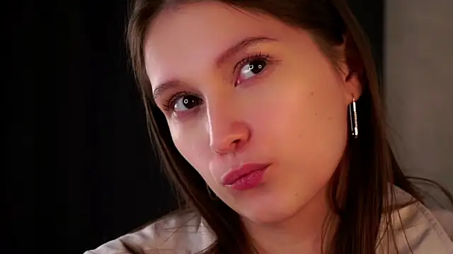MelaniSeiver online show from June 10, 2026, 1:17 am