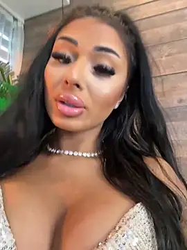 Snapshot of ArabellaPosh chatting on September 13, 2025, 4:56 am ArabellaPosh online show from September 13, 2025, 4:56 am