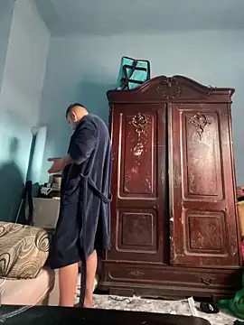 Daniel cornel online show from April 10, 2026, 11:59 am