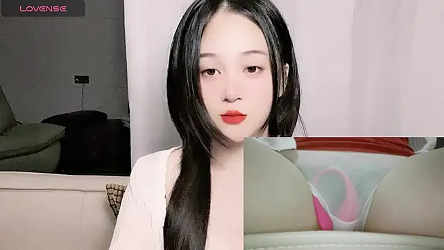 woaiqinqin online show from September 29, 2025, 3:50 pm