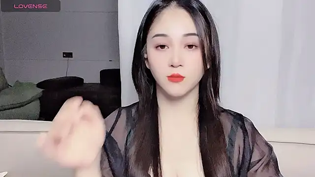 woaiqinqin online show from October 6, 2025, 4:04 pm