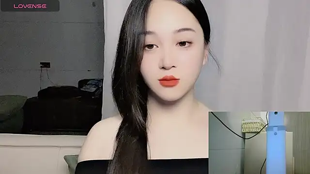 woaiqinqin online show from November 29, 2025, 4:10 pm