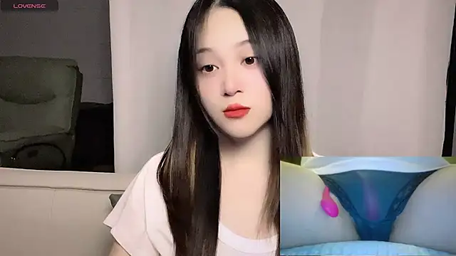 woaiqinqin online show from July 19, 2026, 3:49 pm