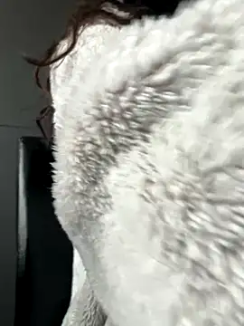 Snapshot of Sophsaysxox chatting on October 15, 2025, 8:58 am Sophsaysxox online show from October 15, 2025, 8:58 am