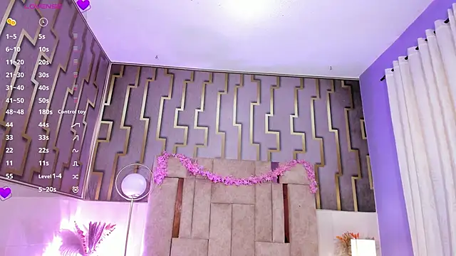 Snapshot of luna_maisonn chatting on February 6, 2026, 4:17 am luna maisonn online show from February 6, 2026, 4:17 am