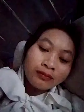 lusy-bae online show from September 29, 2025, 2:16 am