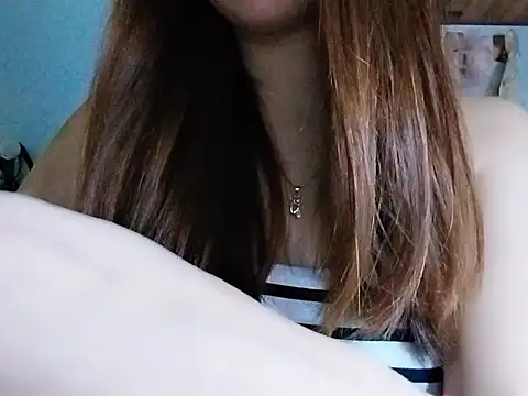Snapshot of Mie079 chatting on July 8, 2026, 4:33 pm Mie079 online show from July 8, 2026, 4:33 pm