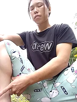 Snapshot of Ngocmi909 chatting on October 2, 2025, 5:14 am Ngocmi909 online show from October 2, 2025, 5:14 am