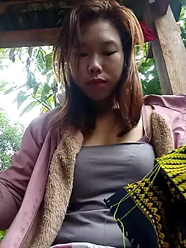 Snapshot of Ngocmi909 chatting on November 2, 2025, 12:57 am Ngocmi909 online show from November 2, 2025, 12:57 am