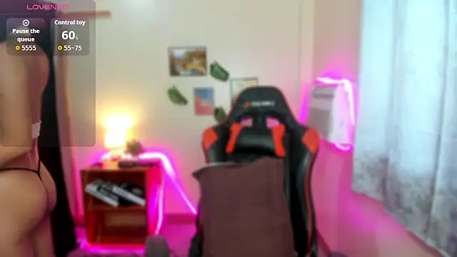 dianne swift online show from December 1, 2025, 2:38 am