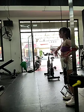 Snapshot of strawberry-ni chatting on October 16, 2025, 2:34 am strawberry-ni online show from October 16, 2025, 2:34 am