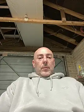 Richmcgee online show from March 22, 2026, 8:23 pm