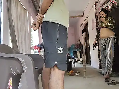 Snapshot of Miss_Sahiba chatting on October 17, 2025, 2:37 am Miss Sahiba online show from October 17, 2025, 2:37 am