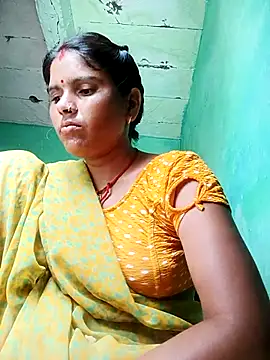 Snapshot of Sexy_queeny chatting on September 18, 2025, 7:43 am Sexy queeny online show from September 18, 2025, 7:43 am