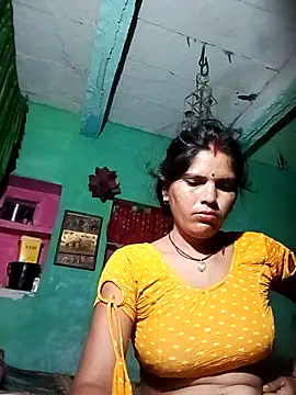 Snapshot of Sexy_queeny chatting on September 20, 2025, 11:28 pm Sexy queeny online show from September 20, 2025, 11:28 pm