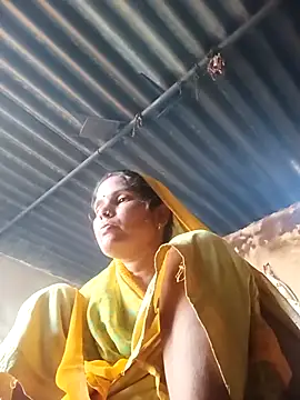 Snapshot of Sexy_queeny chatting on September 26, 2025, 2:48 am Sexy queeny online show from September 26, 2025, 2:48 am