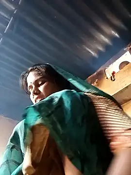 Snapshot of Sexy_queeny chatting on November 1, 2025, 3:08 am Sexy queeny online show from November 1, 2025, 3:08 am