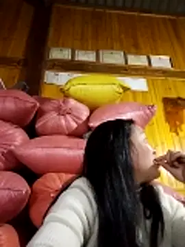 miss-su online show from February 17, 2026, 2:19 am