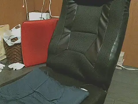 sinjikun4 online show from October 26, 2025, 1:28 pm