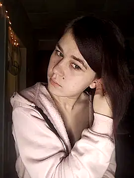 ToryTayler online show from December 18, 2025, 2:34 pm