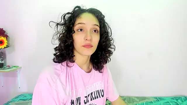 TeensNews18 online show from September 23, 2025, 11:19 pm