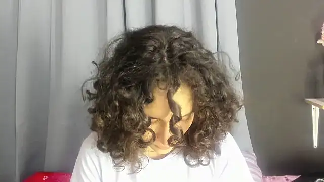 Snapshot of TeensNews18 chatting on January 17, 2026, 12:37 am TeensNews18 online show from January 17, 2026, 12:37 am